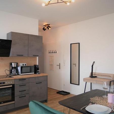 Pb Ferienwohnungen - Fewo 4 - Stilvoll Eingerichtetes Studio Im Herzen Senftenbergs Buitenkant foto